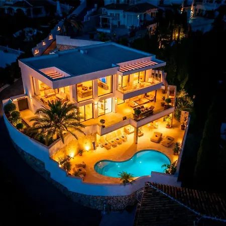 Vacation Marbella I Riviera The View, Luxury Villa, Breathtaking Sea View, Private Pool, American Bbq, Close Distance To The Finest Beaches