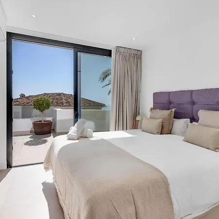 Vacation Marbella I Riviera The View, Luxury Villa, Breathtaking Sea View, Private Pool, American Bbq, Close Distance To The Finest Beaches *
