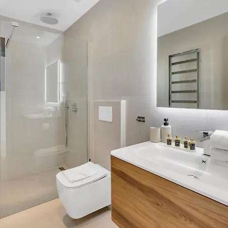 Vacation Marbella I Riviera The View, Luxury Villa, Breathtaking Sea View, Private Pool, American Bbq, Close Distance To The Finest Beaches * Ситио-де-Калаонда