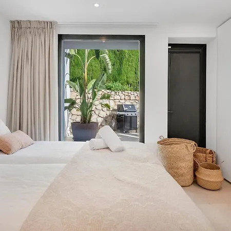 Vacation Marbella I Riviera The View, Luxury Villa, Breathtaking Sea View, Private Pool, American Bbq, Close Distance To The Finest Beaches