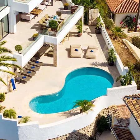 Вилла Vacation Marbella I Riviera The View, Luxury Villa, Breathtaking Sea View, Private Pool, American Bbq, Close Distance To The Finest Beaches Ситио-де-Калаонда